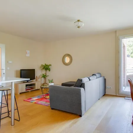 Bright One-bedroom In - Welkeys Villeneuve-d'Ascq